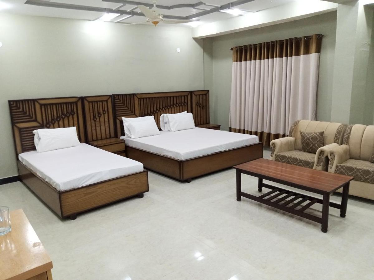 Hotel Al Markaz Исламабад Екстериор снимка